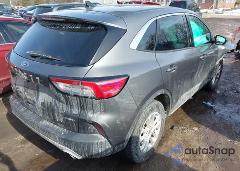 2022 Ford Escape Se z USA, uszkodzony, nr VIN 1FMCU9G62NUB45567